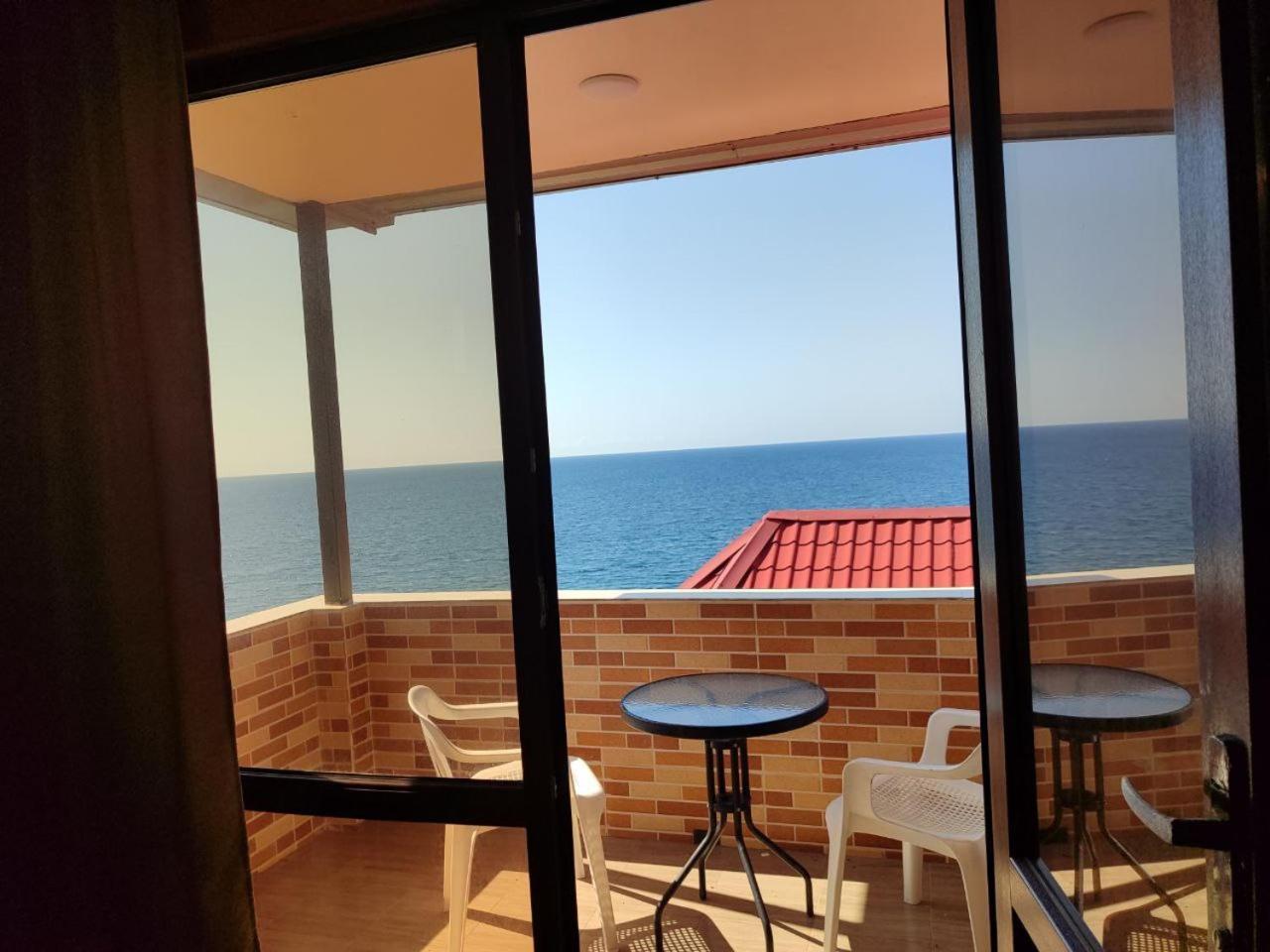 Guest House Rusalka Kobuleti Exterior foto